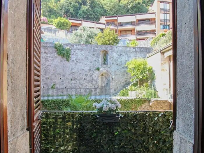 Appartamento trilocale in vendita in Via Aquilani, Toscolano Maderno