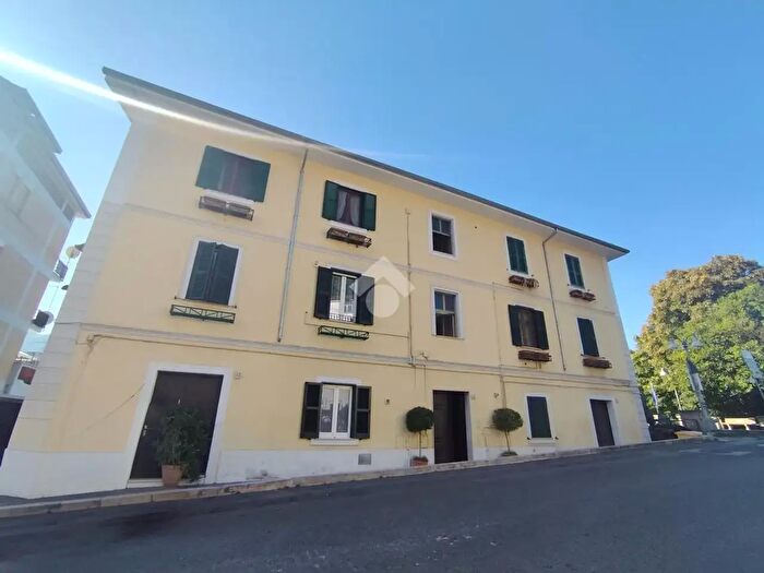 Appartamento bilocale in vendita in Via della Repubblica, Subiaco