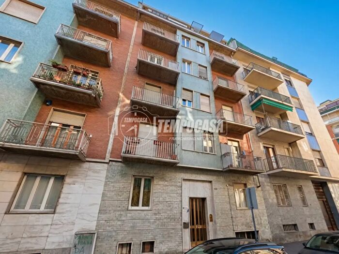 Appartamento bilocale in vendita in Via Bene Vagienna, Torino