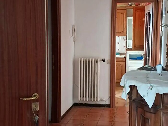 Appartamento trilocale in vendita in Brescia