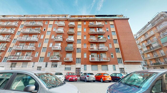 Appartamento bilocale in vendita in Via Duino B, Torino