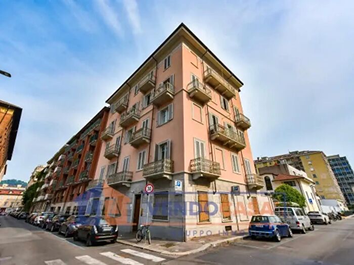 Casa trilocale in vendita in Via Antonio Rosmini, Torino