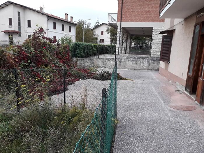 Appartamento trilocale in vendita in Perugia Scheggia E Pascelupo, Scheggia E Pascelupo
