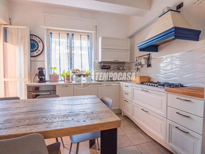 Appartamento quadrilocale in vendita in Via Toscana, San Benedetto Del Tronto