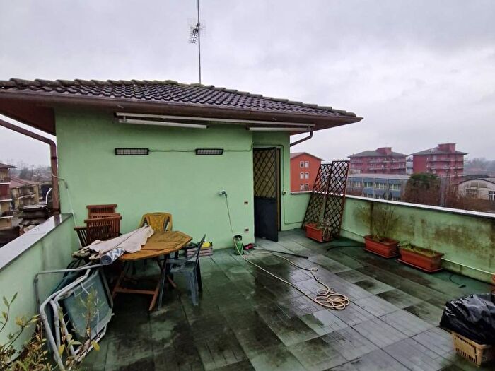 Appartamento bilocale in affitto in Via Como, Vallone, Pavia