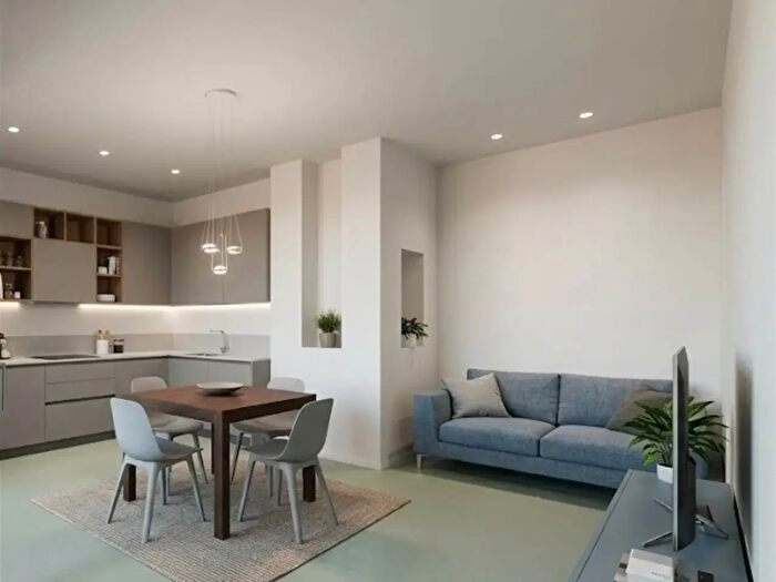 Appartamento trilocale in vendita in Via Ulivelli, Firenze