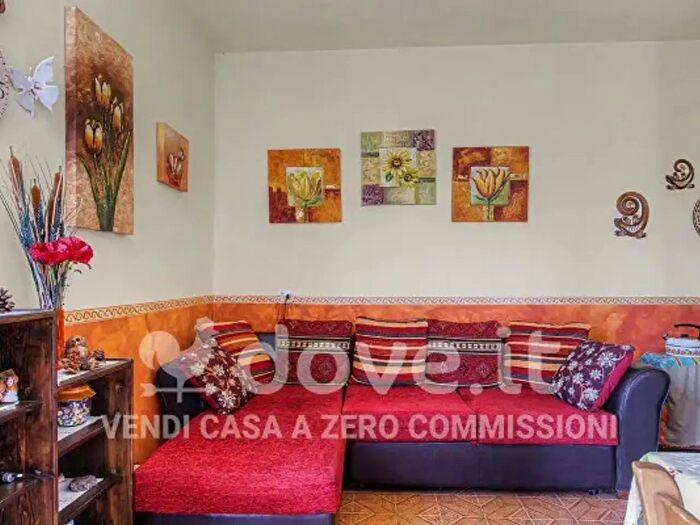 Appartamento trilocale in vendita in Via Piane, Gorno