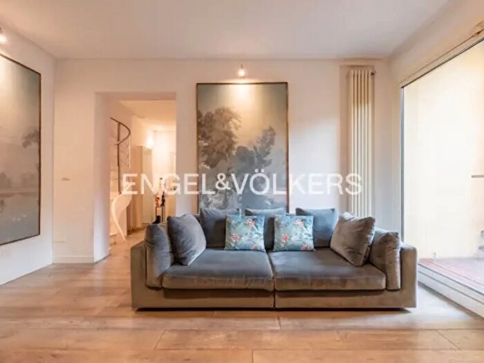 Appartamento con 6 locali in vendita in Via Pietralata, Bologna