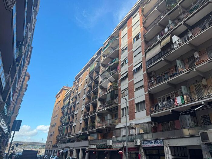 Appartamento bilocale in vendita in Via Olindo Malagodi, Roma