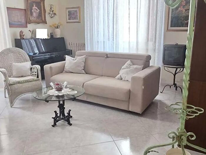Appartamento quadrilocale in vendita in Via Palmiro Togliatti, Bitonto