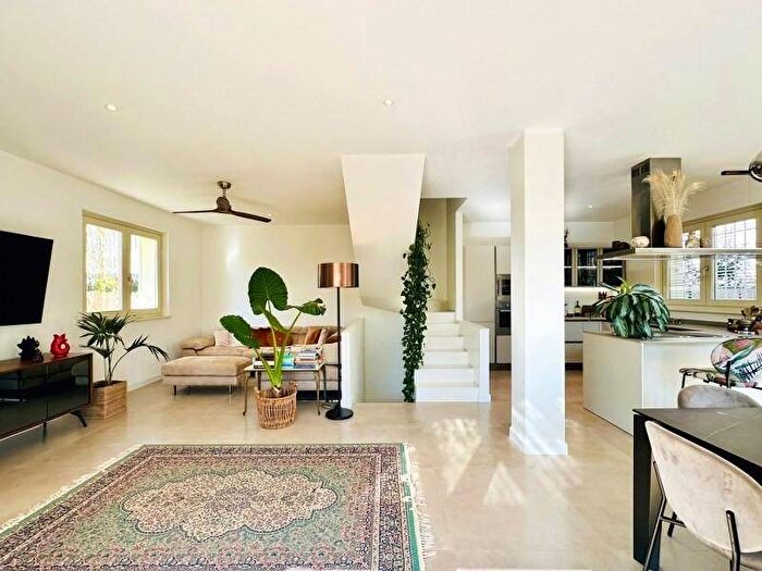 Casa con 5 locali in affitto in Via Balduini, Caranna, Forte dei Marmi