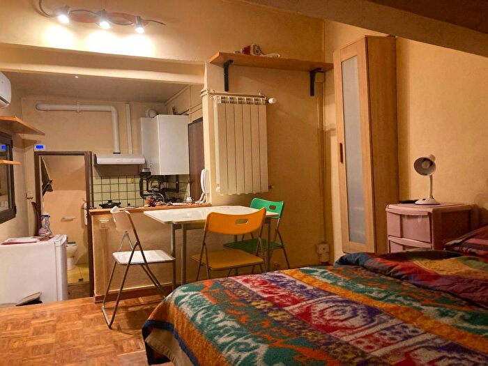 Appartamento monolocale in affitto in Via Riva di Reno, San Felice, Bologna