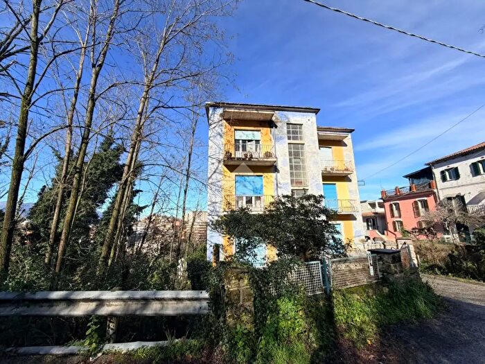 Appartamento quadrilocale in vendita in Via Pozzillo, Frosinone