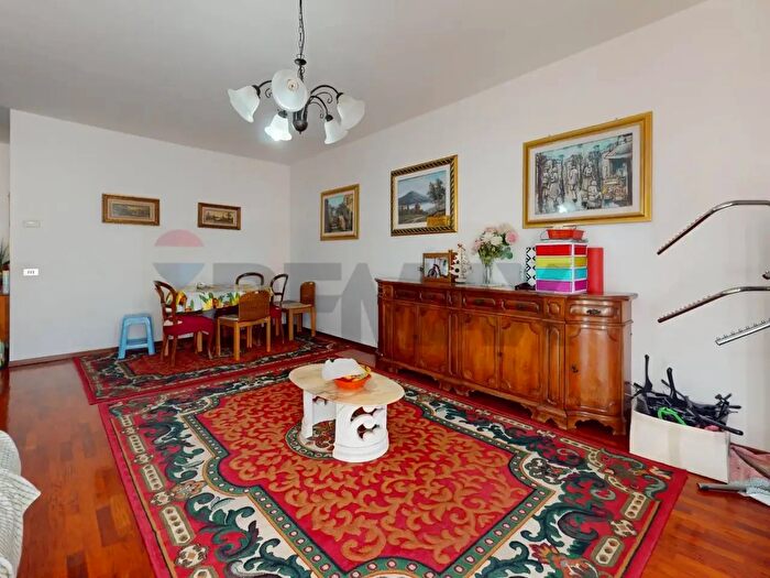 Appartamento quadrilocale in vendita in Viale San Lazzaro, Vicenza