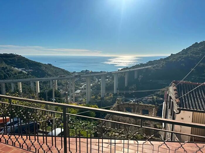 Casa trilocale in vendita in Case Zanin, Ventimiglia