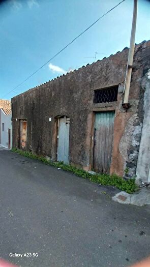 Casa con 5 locali in vendita in Acireale