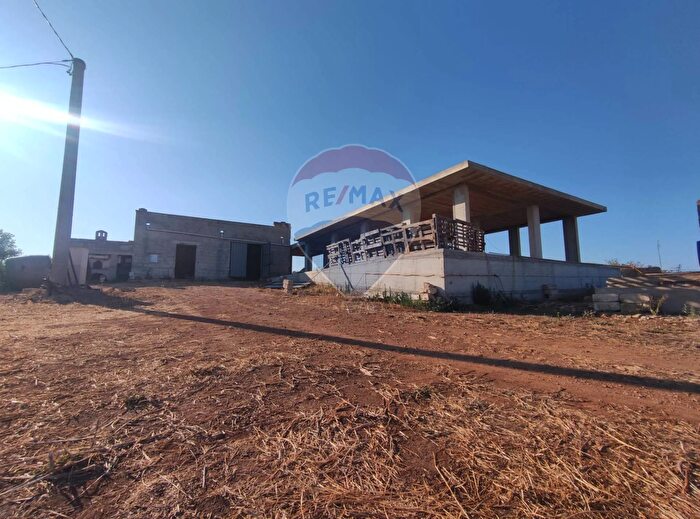 Casa trilocale in vendita in Laterza