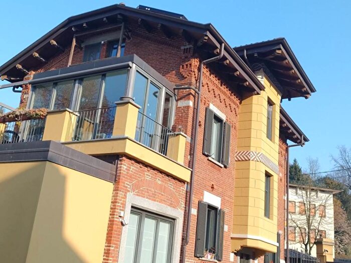 Appartamento quadrilocale in affitto in Via alla Villa Quiete, Gran Madre Crimea, Torino