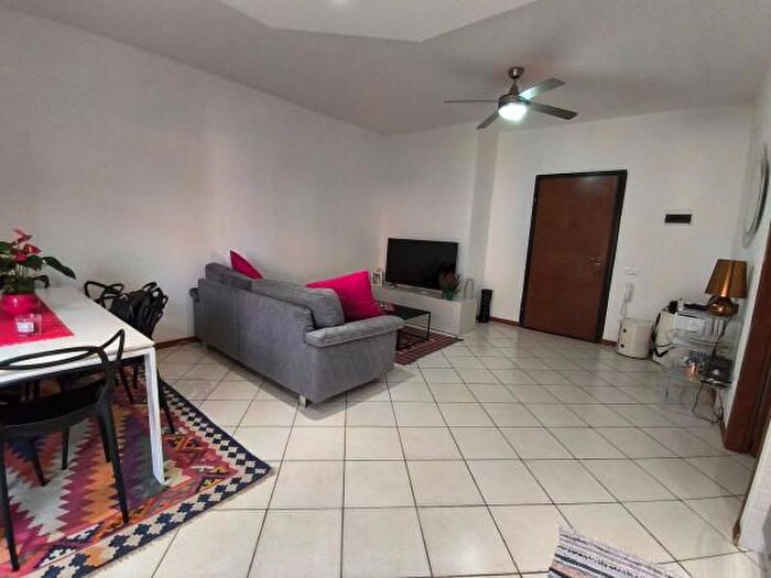 Appartamento trilocale in vendita in Via del Salice, Bomporto