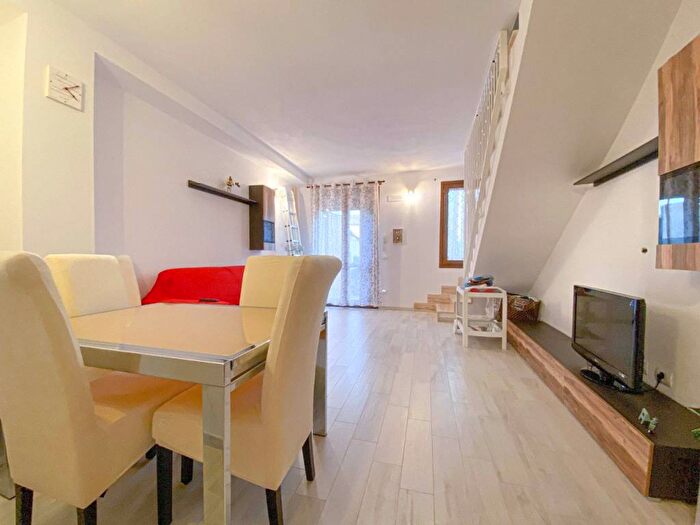 Casa trilocale in affitto in Via Dosso, Mirandola