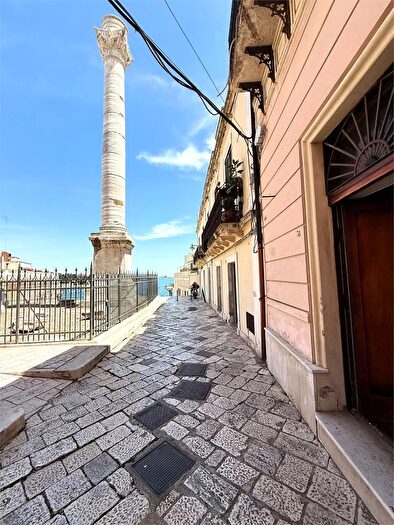 Appartamento trilocale in vendita in Via Colonne Brindisi, Brindisi