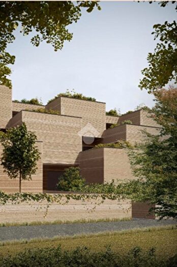 Appartamento trilocale in vendita in Via dei Mulini, Como