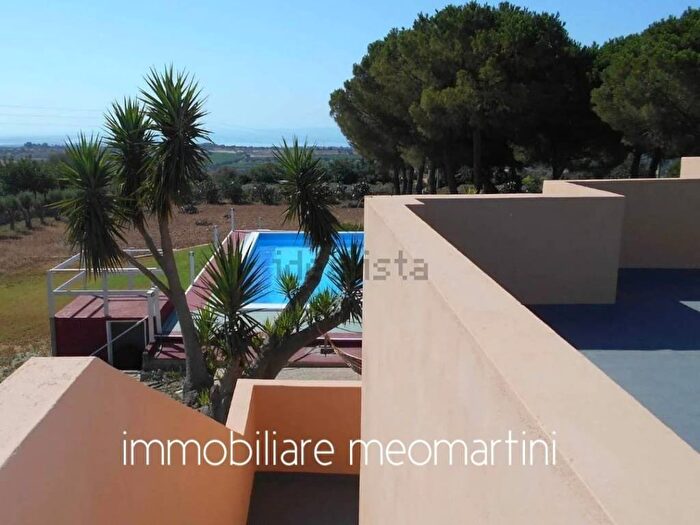 Casa con 5 locali in affitto in Contrada Commaldo Superiore, San Vito, Modica