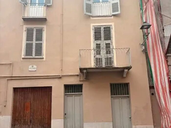 Appartamento bilocale in vendita in Via Giovan Battista Vico, Mondovi