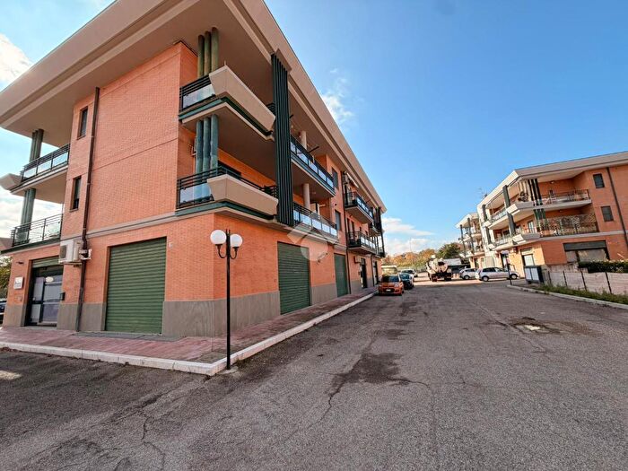 Appartamento trilocale in vendita in Via Venezia, Termoli