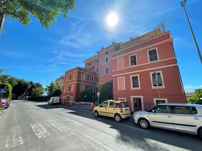 Appartamento trilocale in vendita in Perugia Perugia, Perugia