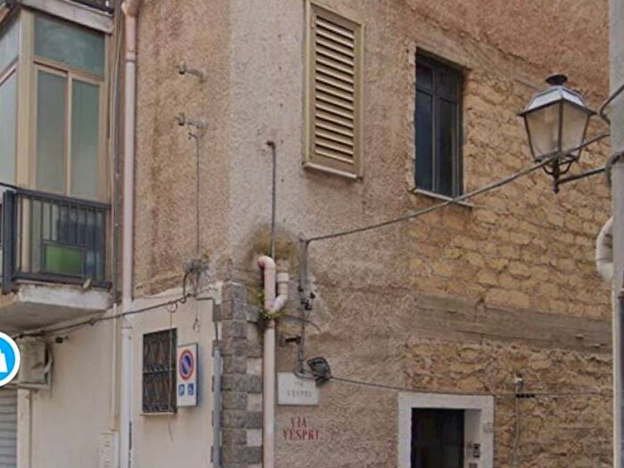 Appartamento con 5 locali in affitto in Via Vespri, Centro, Altofonte