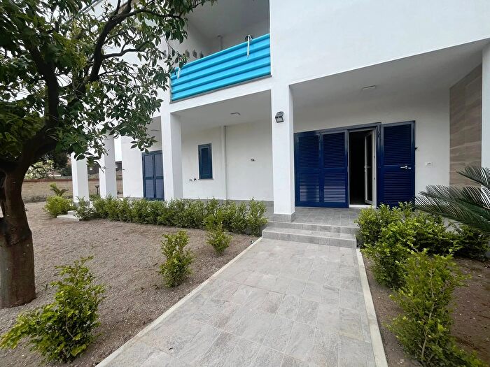 Appartamento quadrilocale in vendita in Castel Volturno