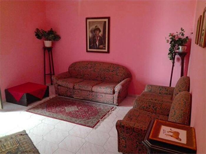 Appartamento trilocale in vendita in Via, Agrigento