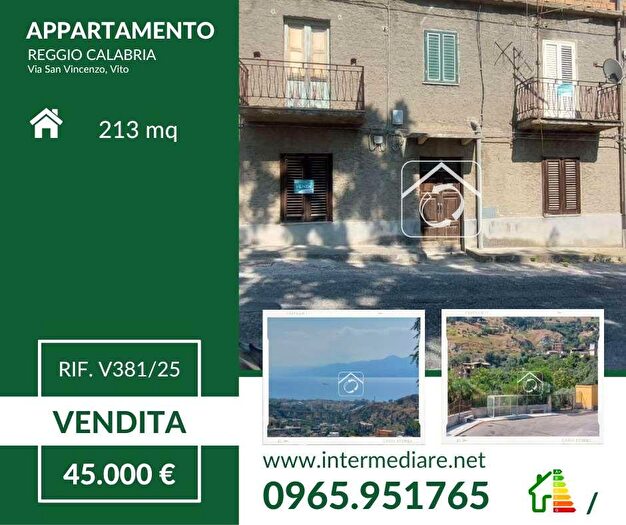 Casa con 12 locali in vendita in Reggio Calabria