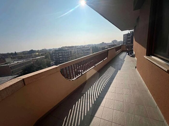 Appartamento con 5 locali in vendita in Piacenza