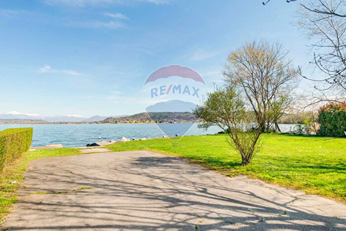 Appartamento bilocale in vendita in Via della Chiesetta, Castelletto Sopra Ticino