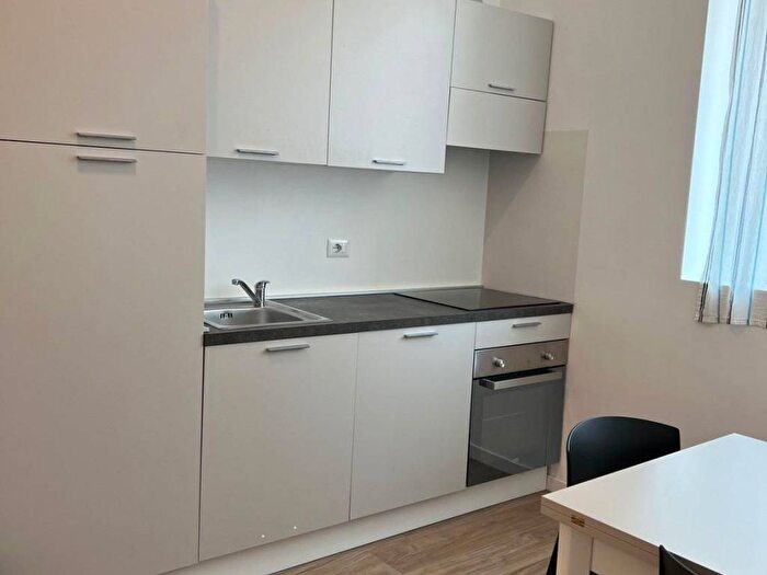 Appartamento bilocale in affitto in Via Empedocle, Villa San Giovanni, Milano