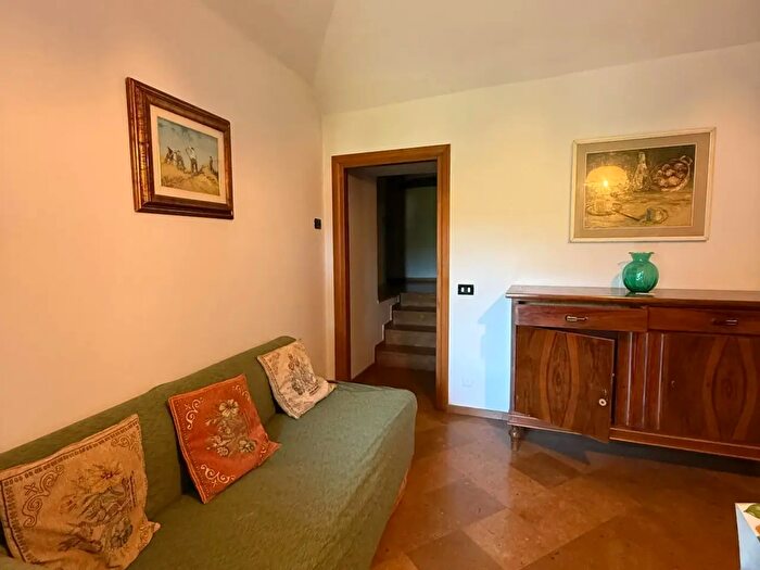Casa quadrilocale in affitto in Pontremoli