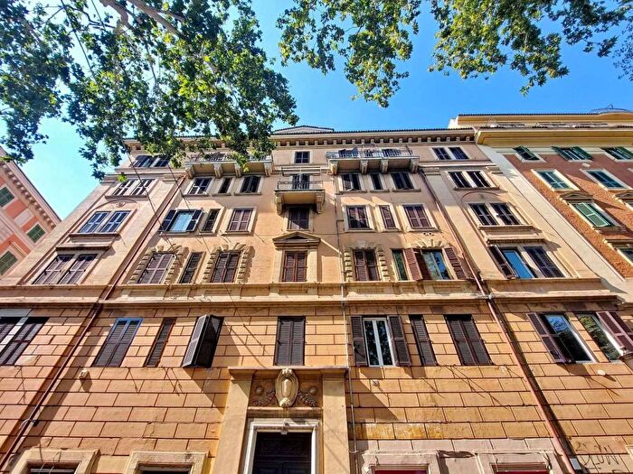 Appartamento trilocale in affitto in Viale Carlo Felice, San Giovanni, Roma