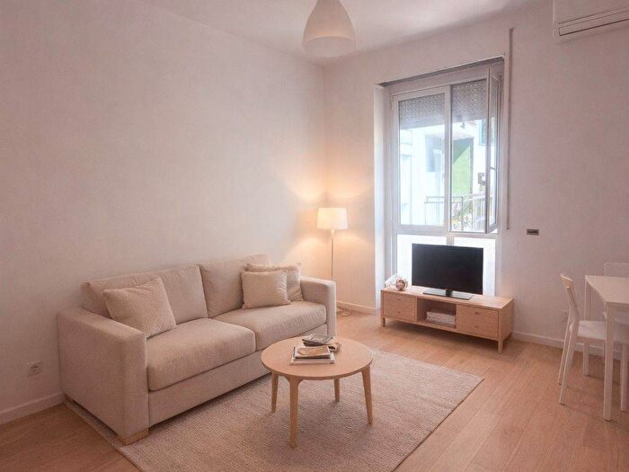 Appartamento bilocale in affitto in Corso Lodi, Lodi Brenta, Milano