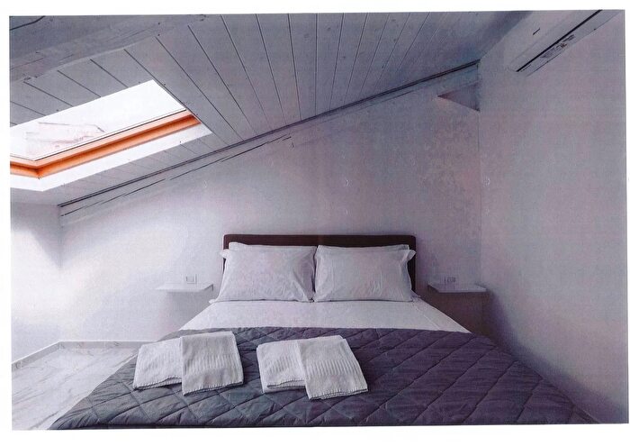 Casa monolocale in vendita in Corso Giuseppe Garibaldi, Napoli