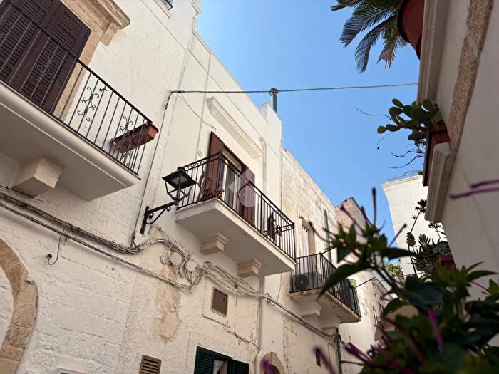 Casa trilocale in vendita in Piazza S Maria delle Grazie, Polignano A Mare