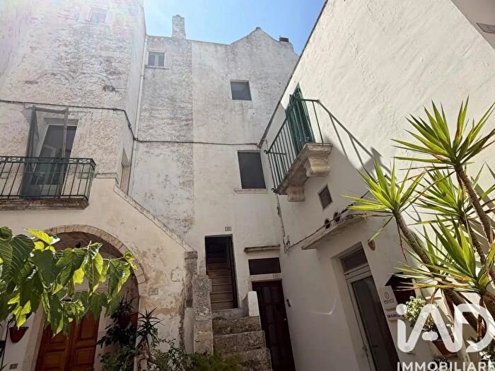 Casa bilocale in vendita in Via Porta Nuova, Locorotondo