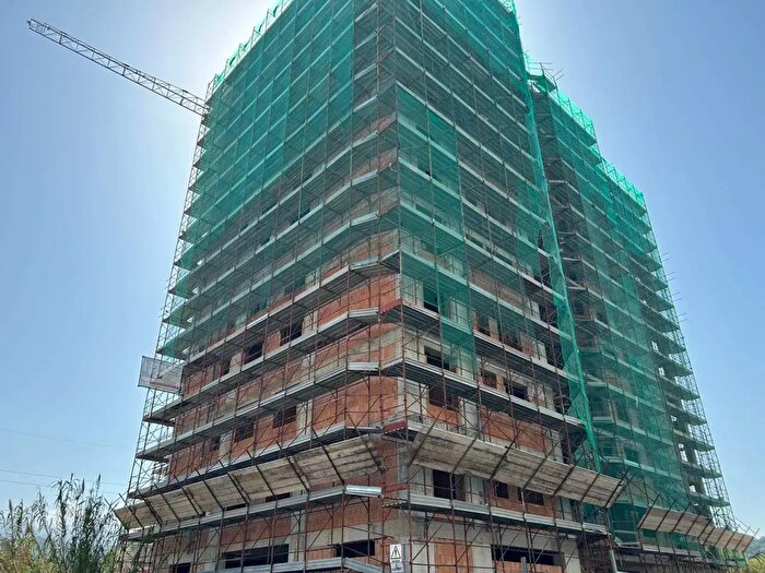 Appartamento quadrilocale in vendita in Via Giovambattista Lupia, Cosenza