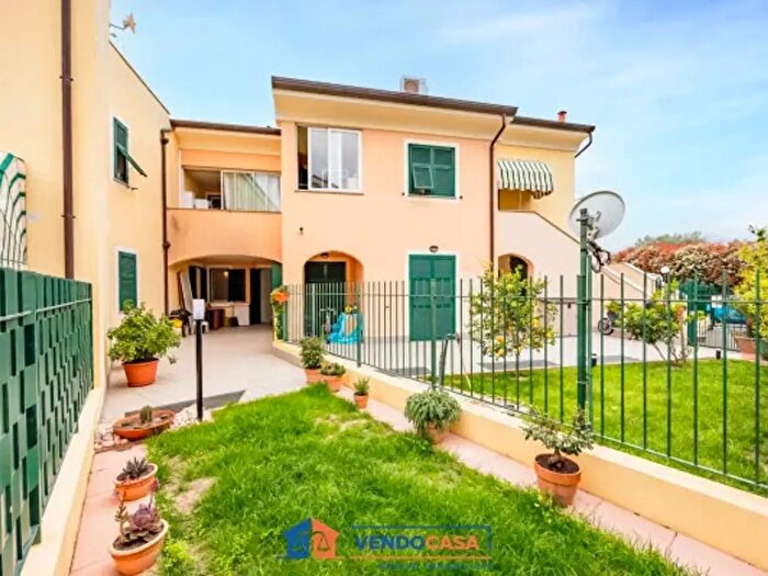 Appartamento trilocale in vendita in Via Silvio Bonfante E, Albenga