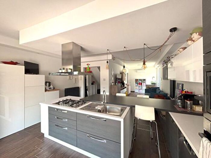 Casa con 5 locali in vendita in Via Carlo Goldoni, Agliana