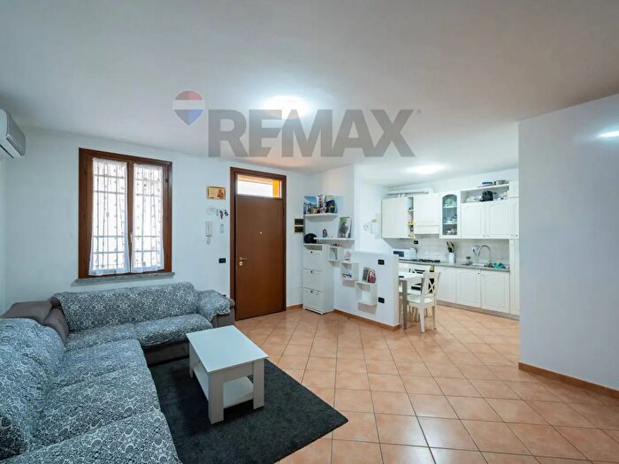 Casa trilocale in vendita in Martignana Di Po