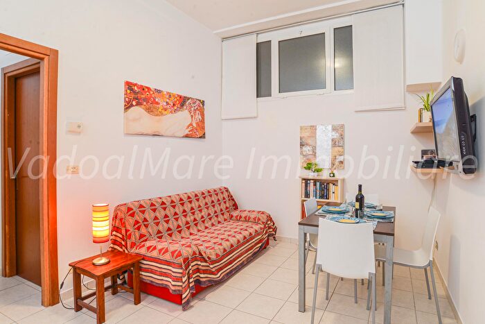 Appartamento quadrilocale in affitto in Via Leonardo da Vinci, Alassio