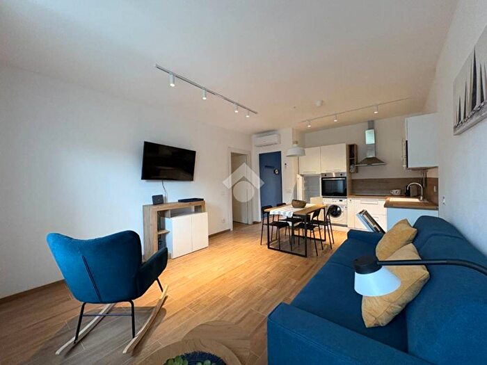 Appartamento trilocale in affitto in Via XXV Aprile, Centro, Ameglia