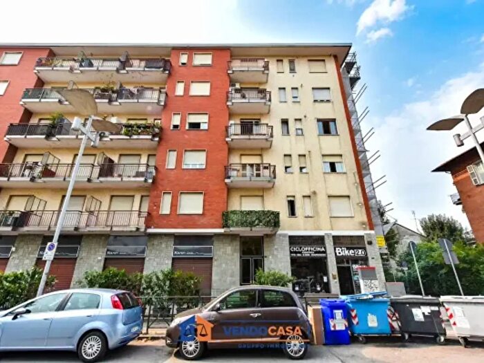 Appartamento trilocale in vendita in Via Cuneo, Nichelino